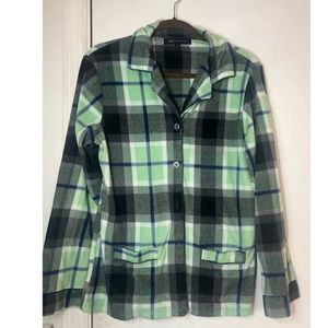 Anne Klein (L) plaid flannel